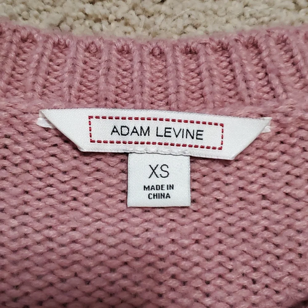 Pink Sweater - Picture 4 of 4